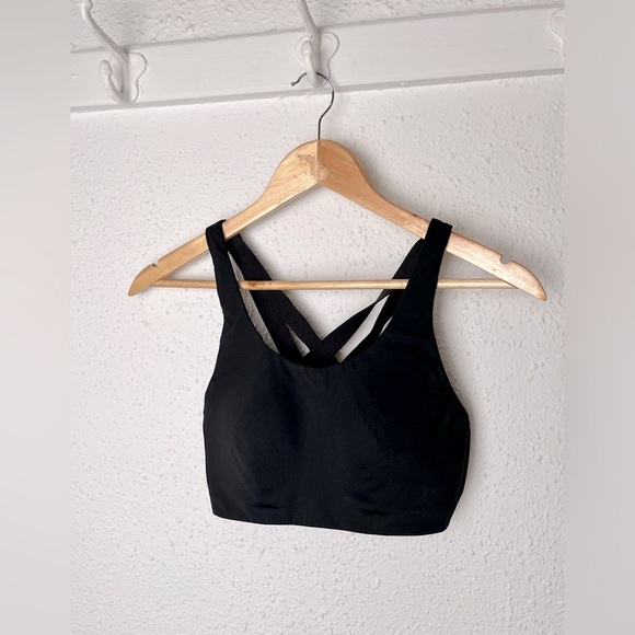 NWOT lululemon Energy Bra
High Support, black sports bra - Picture 2 of 7